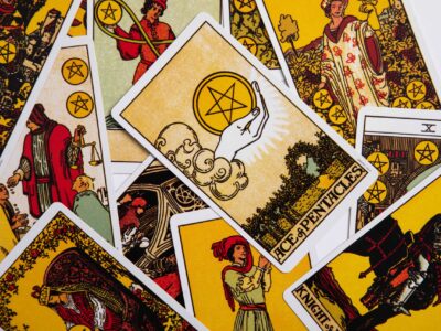 Conecta con tu Sabiduría Interior: Sesiones de Tarot
